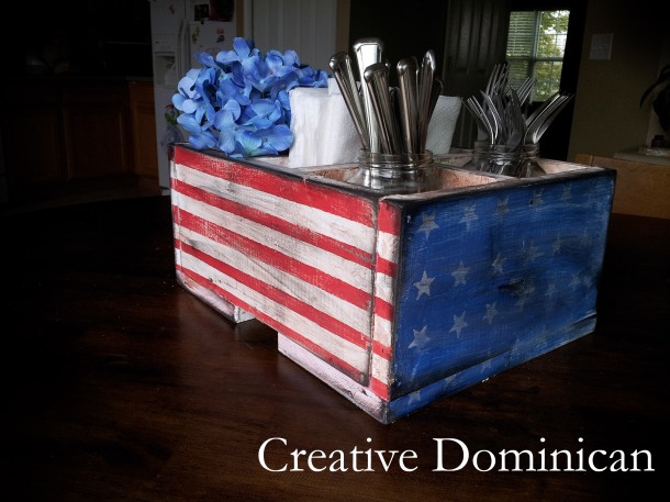 DIY Patriotic silverware Caddy